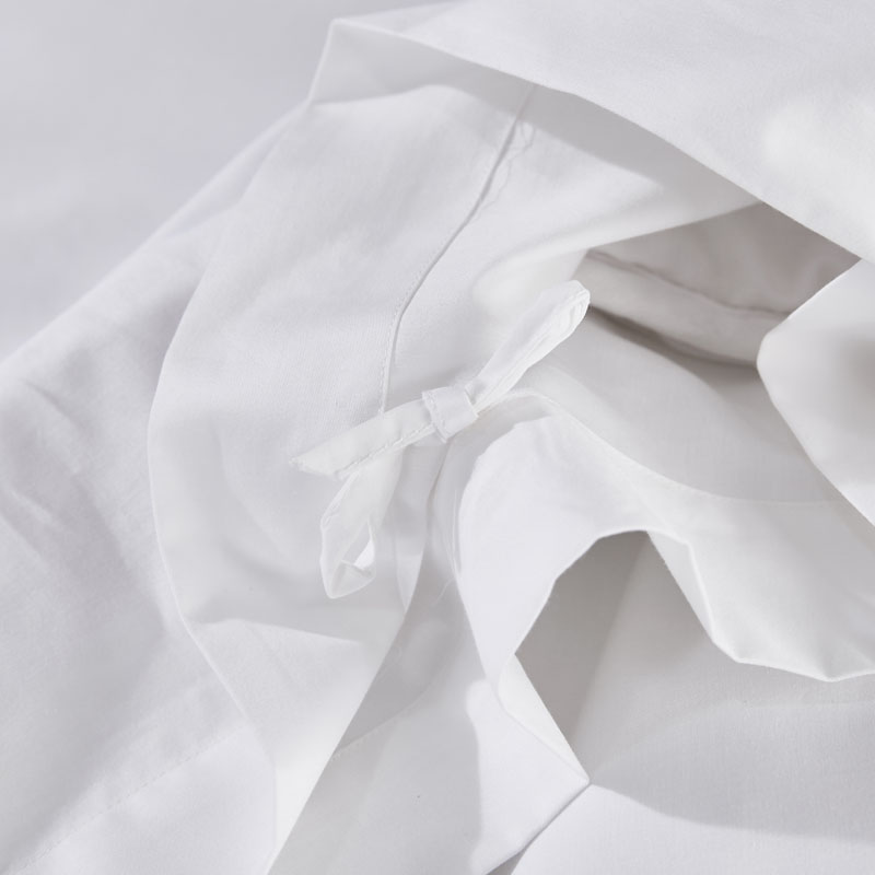 Zestaw pościeli ze 100% bawełny haftowanej w kropki 300TC Zestaw pościeli ze 100% bawełny haftowanej w kropki 300TC