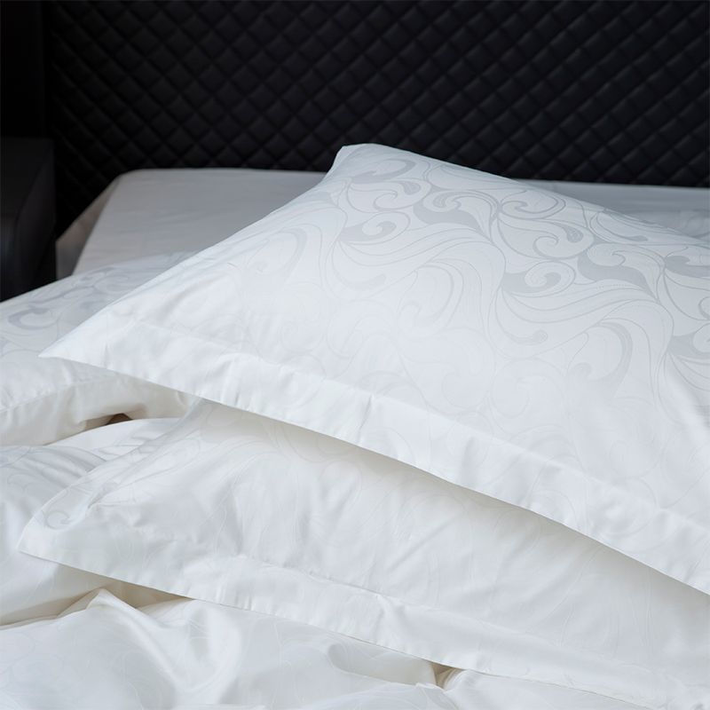 Nowy komplet pościeli żakardowej ze 100% satyny bawełnianej w kolorze białym hotelowym Nowy komplet pościeli żakardowej ze 100% satyny bawełnianej w kolorze białym hotelowym