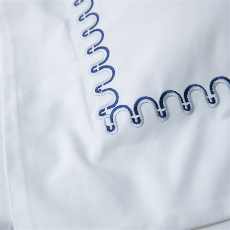 Nowy wzór haftu Zestaw pościeli z satyny bawełnianej 500TC Nowy wzór haftu Zestaw pościeli z satyny bawełnianej 500TC