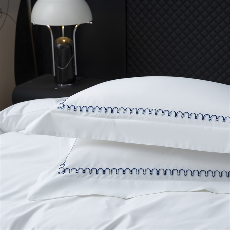 Nowy wzór haftu Zestaw pościeli z satyny bawełnianej 500TC Nowy wzór haftu Zestaw pościeli z satyny bawełnianej 500TC