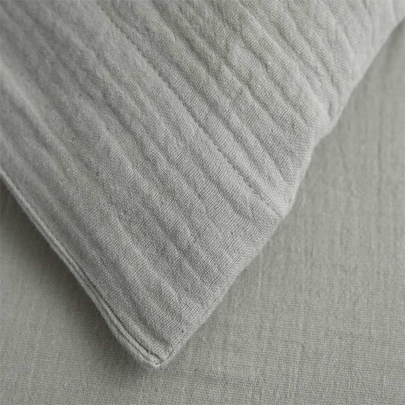 Zestaw pościeli z dwuwarstwowej gazy, wykonany w 100% z bawełny. Super miękka pościel Zestaw pościeli z dwuwarstwowej gazy, wykonany w 100% z bawełny. Super miękka pościel